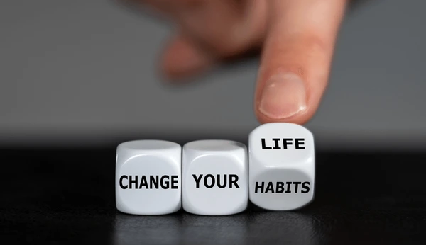 9 wrong habits that many people have in life.
